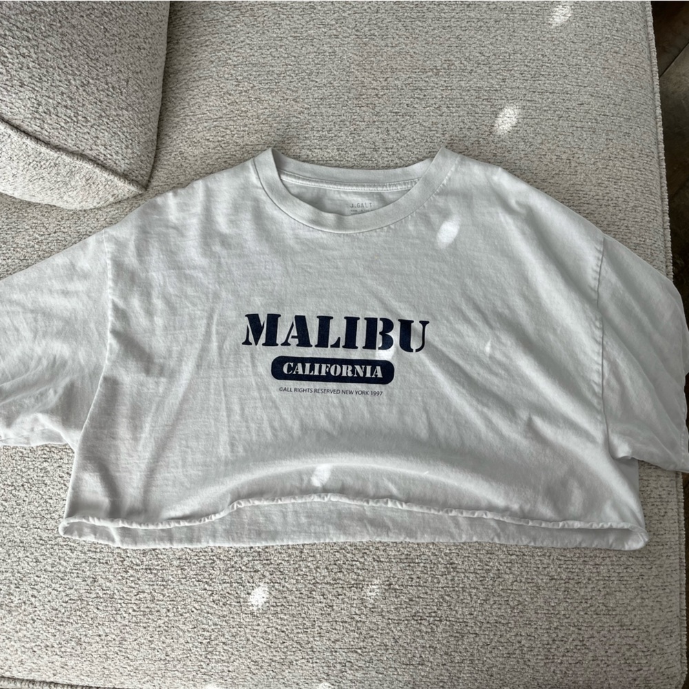 PacSun crop top. Size:one size but fits like a small.